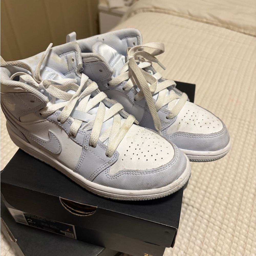 Nike White and Light Gray Sneakers